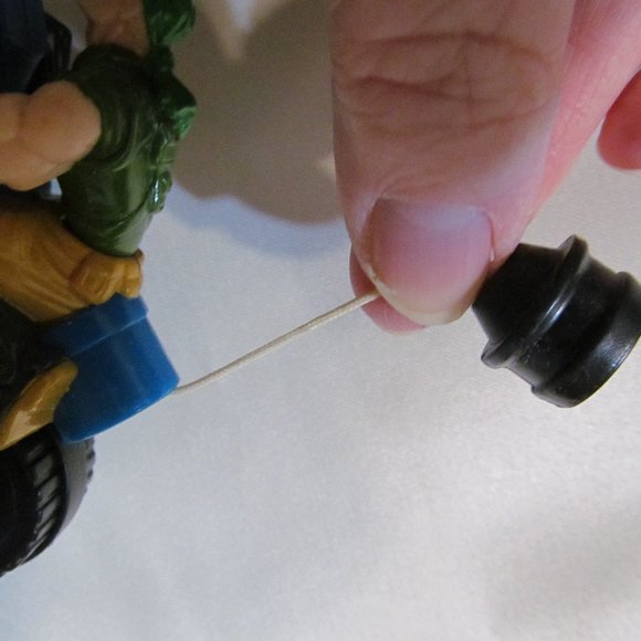 Vintage 1998 Burger King Club Small Soldiers Rip Roarin’ Kip Killigan Motorcycle - Picture 9 of 13